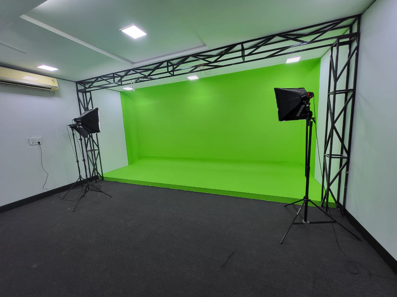 SSIPMT Studio, SSIPMT, Raipur